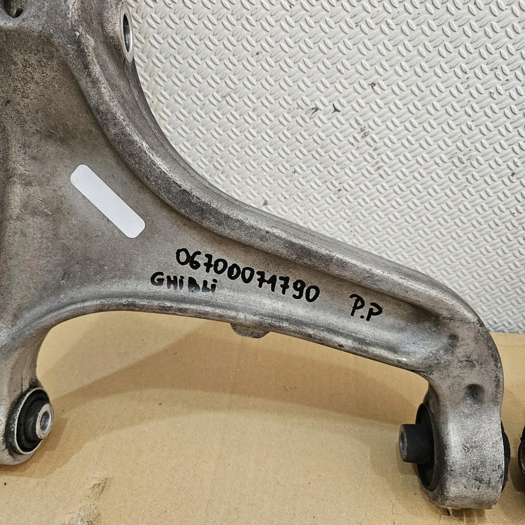 фото №5, Maserati ghibli iii важіль передній перед нижній лівий правий