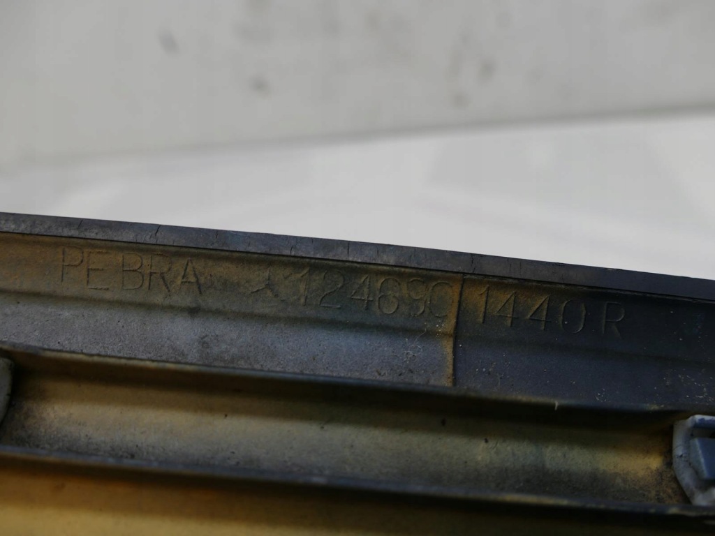 фото №13, Mercedes e w124 coupe молдинг крыла p.p. 904