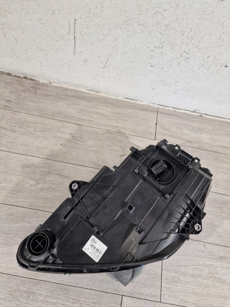 Фара передняя p porsche оригинальный номер 95b941010al Цена