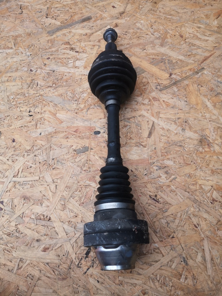 фото №1, Vw touareg 7l приводной вал левый перед