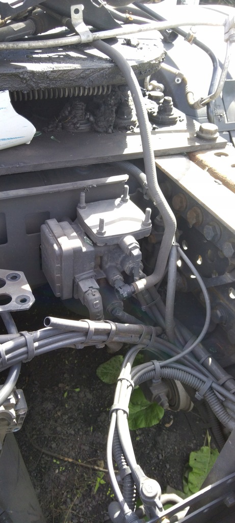 фото №1, Клапан ebs europa напівпричепа mercedes actros mp4