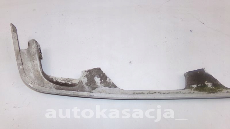 фото №7, Nissan vanette 90-95 молдинг pod фара правая