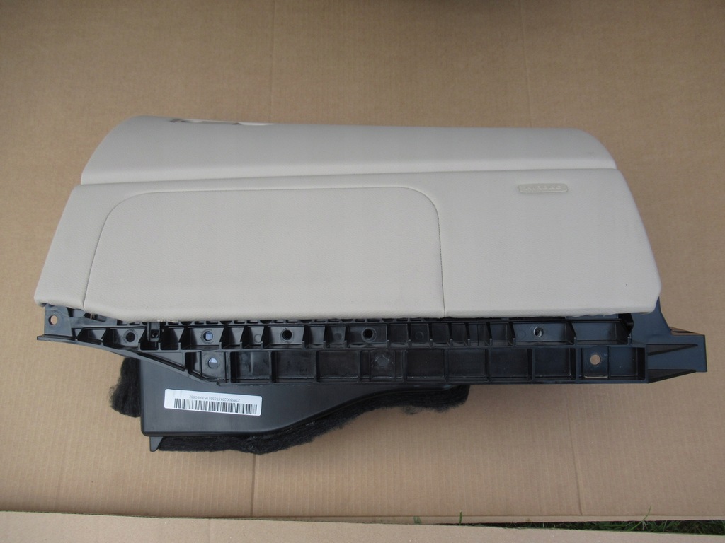 фото №5, Mercedes cls w218 бардачок пассажира po подушка безопасности