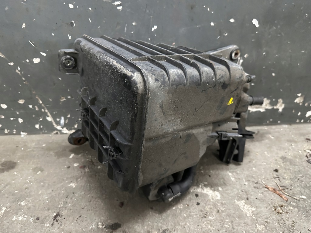 фото №4, Фільтр вугільний porsche cayenne 7l 4.5 7l0201801b