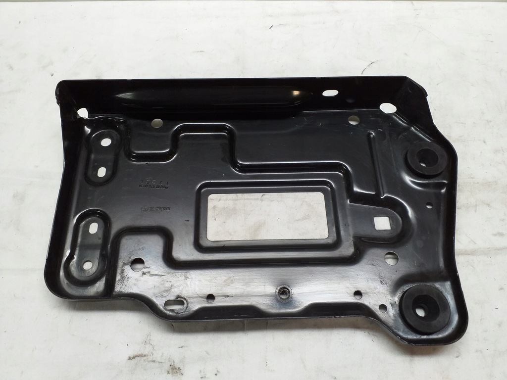 фото №1, Mercedes w246 основание аккумулятор