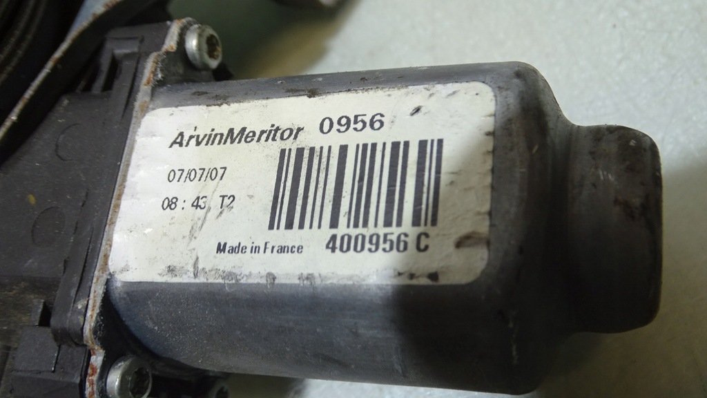 фото №7, Подъемник окон правый перед renault twingo ii 1.2