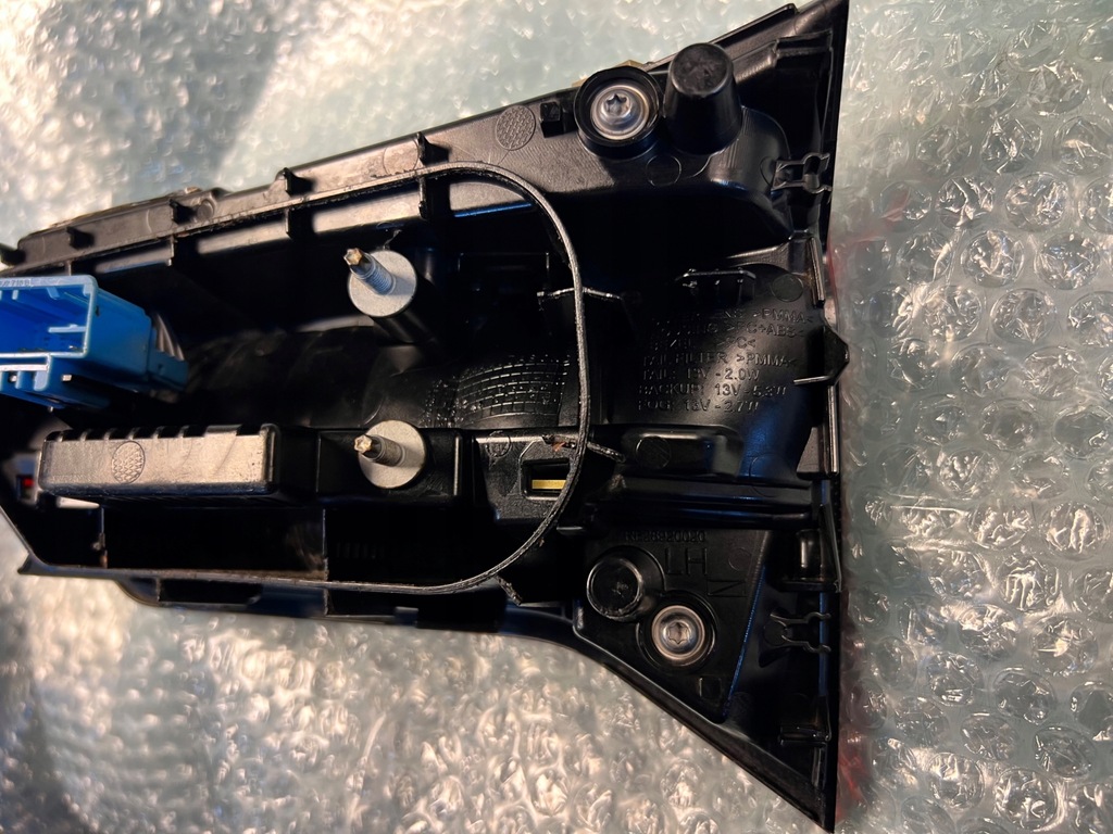 фото №7, Vw t-roc troc лампа крышки багажника левая 2ga945093b