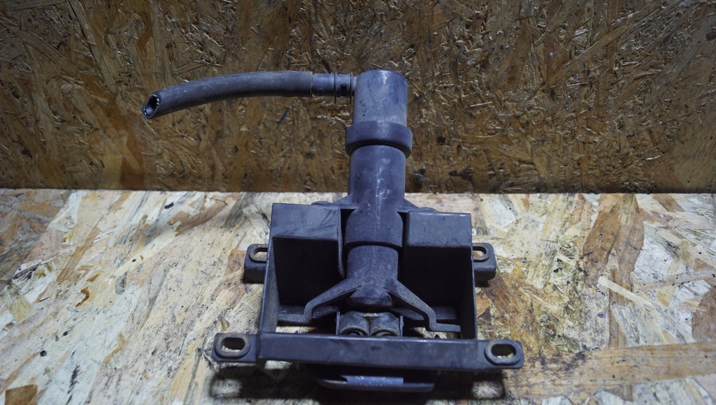 фото №6, Омыватель лампы левый vw touareg 7l заглушка