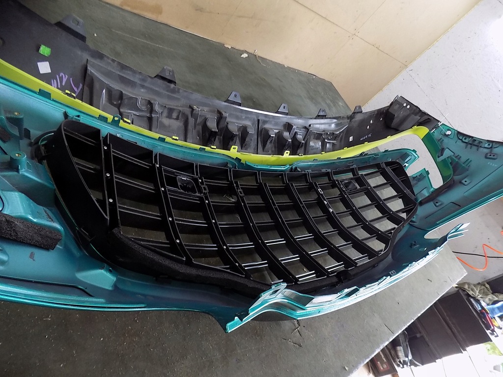 фото №15, Aston martin dbx 707 - бампер перед передній оригінал ny8317d957a