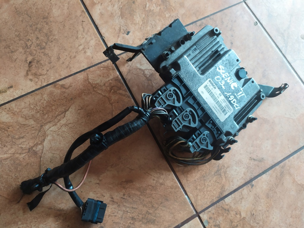 фото №1, Бортовий комп'ютер bosch 0281011275