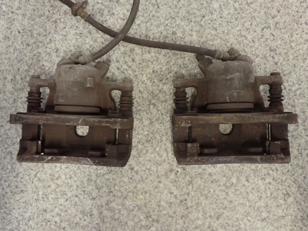 фото №6, Suzuki swift 05-09 суппорт передний левый lub правый