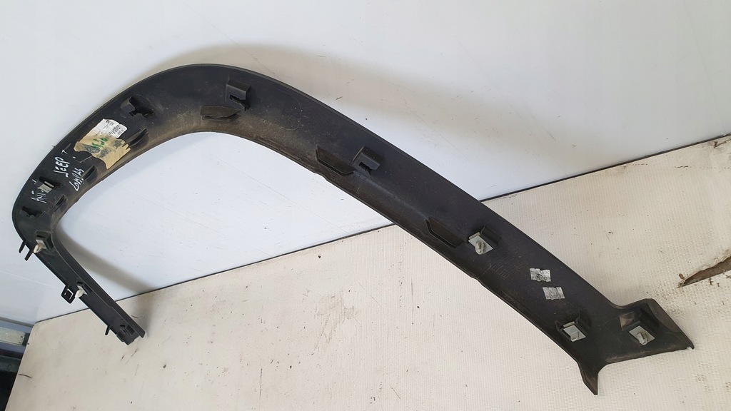 фото №8, Jeep compas 16- молдинг крыла правая перед оригинал