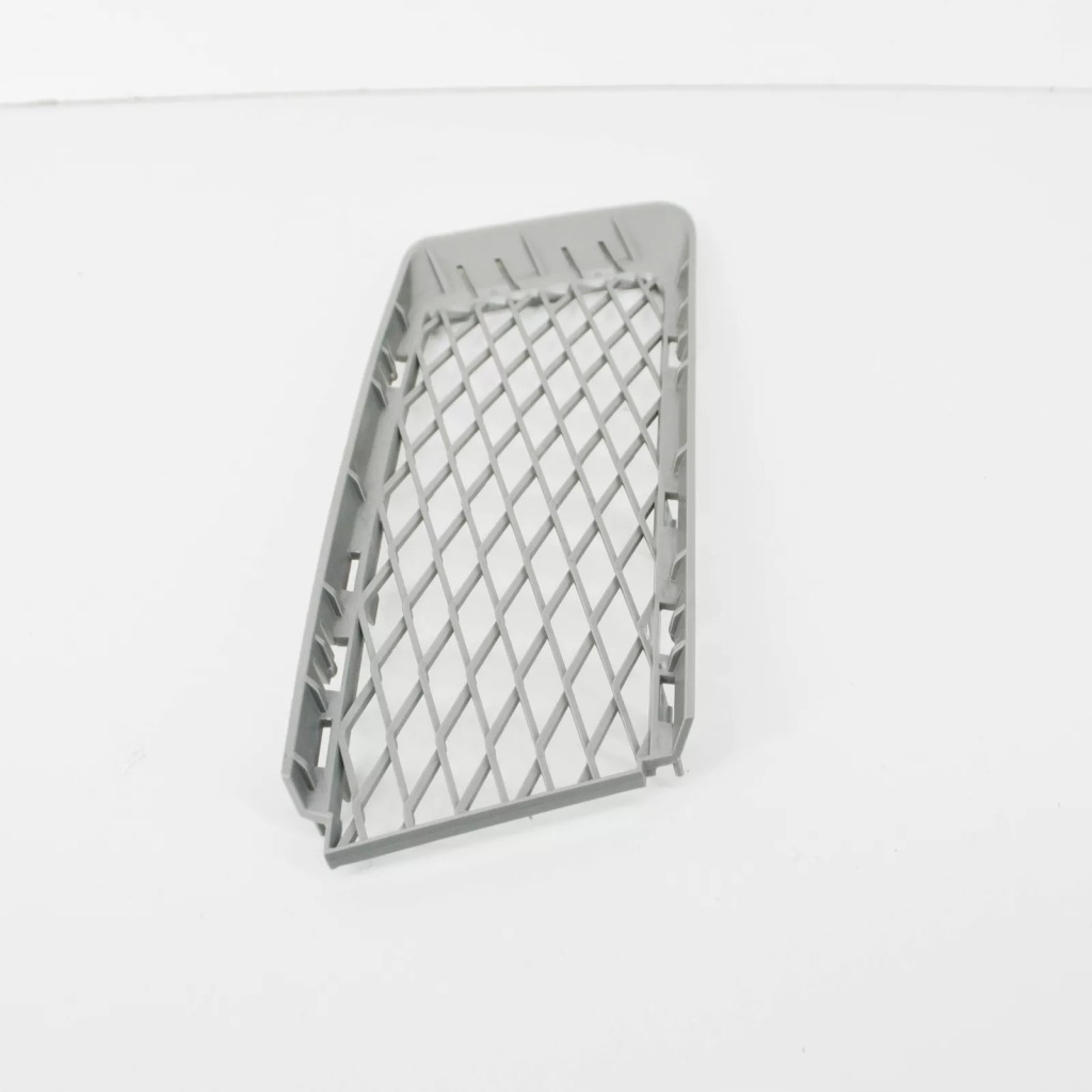 Bmw 3 e92 бампер передний правый нижний решётка радиатора 51117154722 7154722 2010 oem Киев