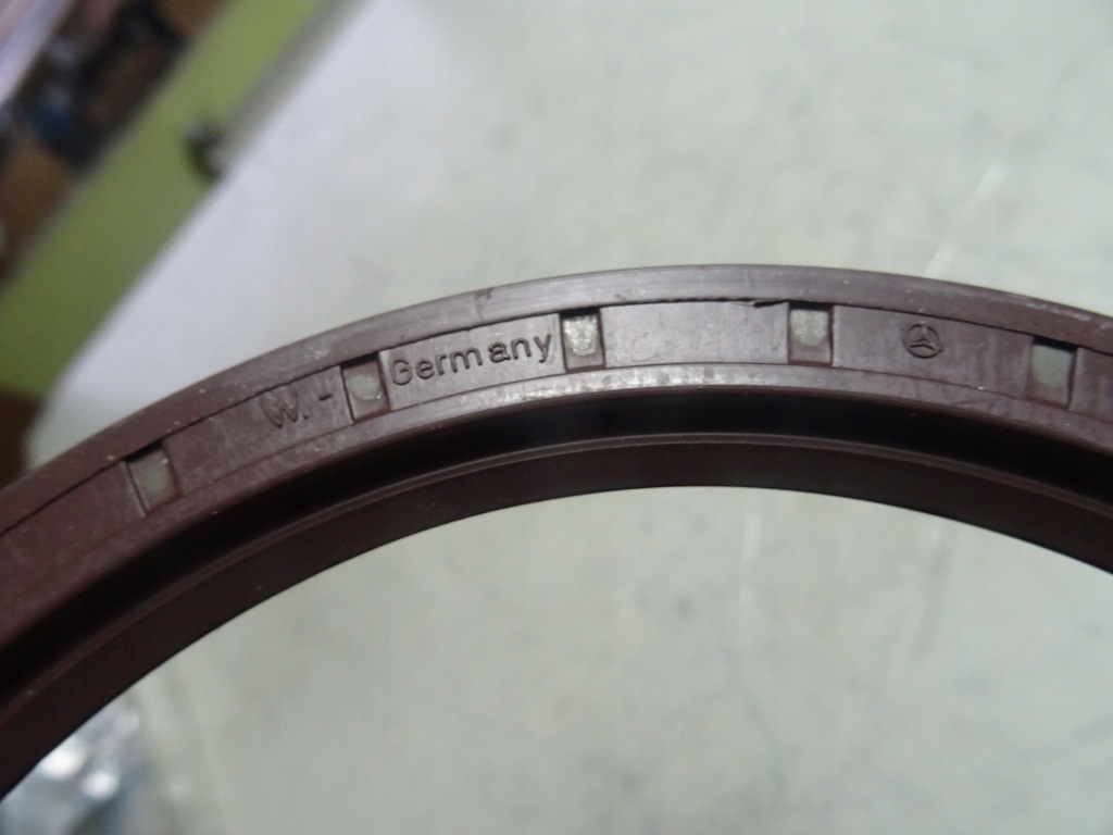 фото №6, Сальник вала mercedes a0139979447 oem