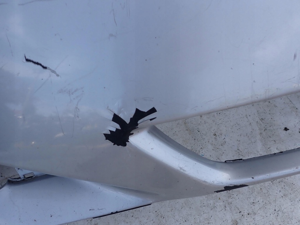 Lexus is 2 05- бампер перед передний с Разборки