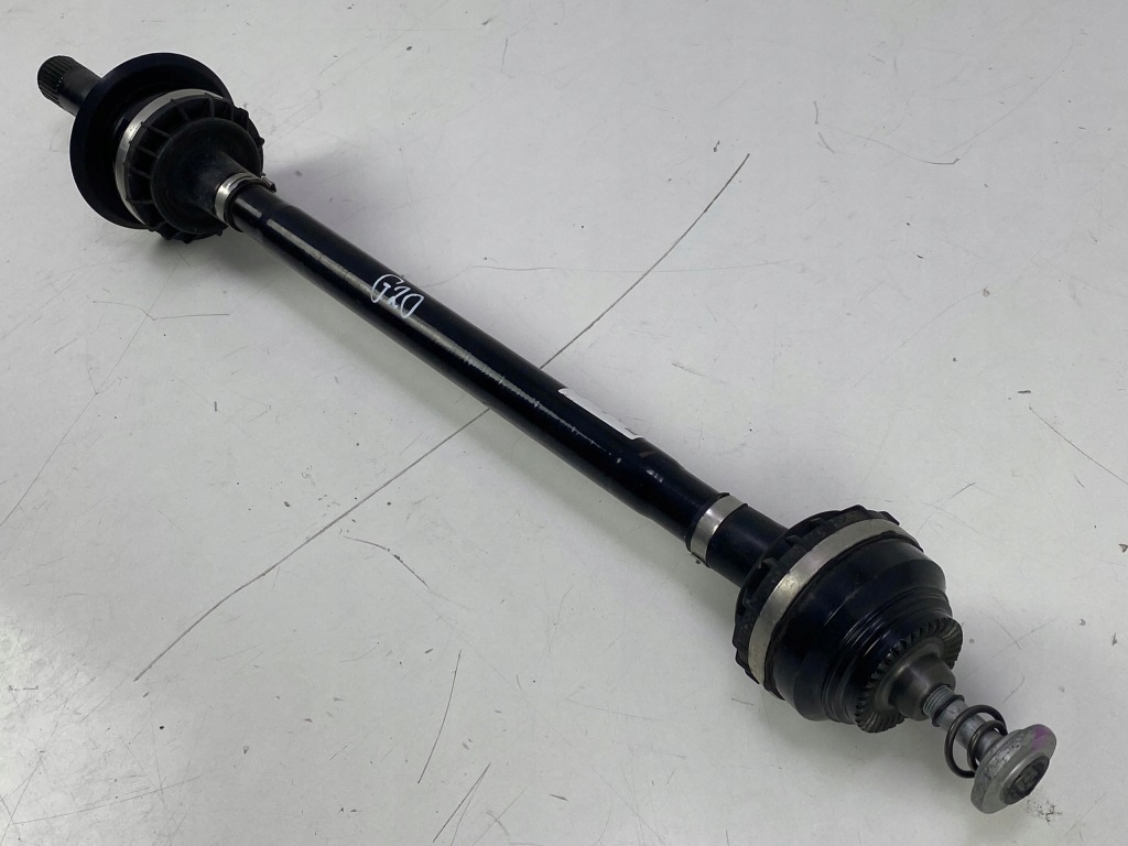 фото №2, Приводной вал правая задняя задняя bmw g20 m340i 8689556