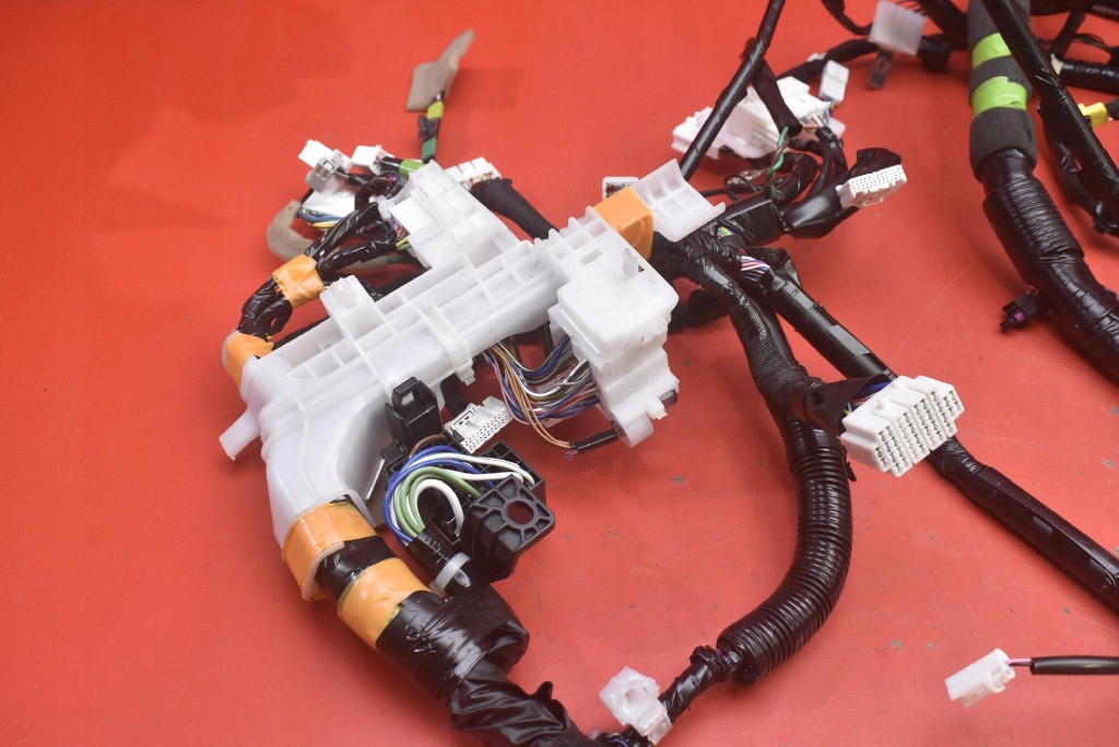 Джгут електропроводка салону кабіни nf7h-67-030 mazda mx-5 4 iv nd рестайлінг  18-24 Київ