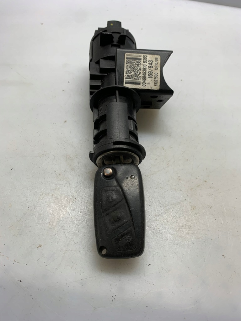 фото №1, Замок зажигания с ключ fca 61027500