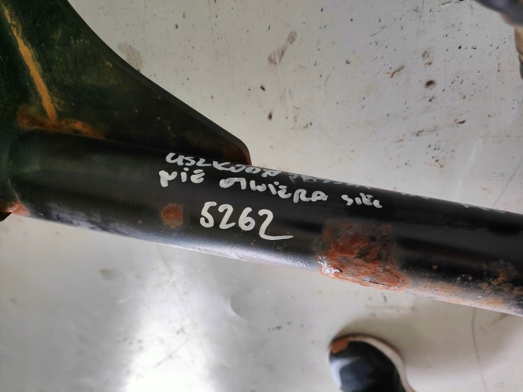 Купить Passat b8 универсал фаркоп  буксировочный 3g9803881b