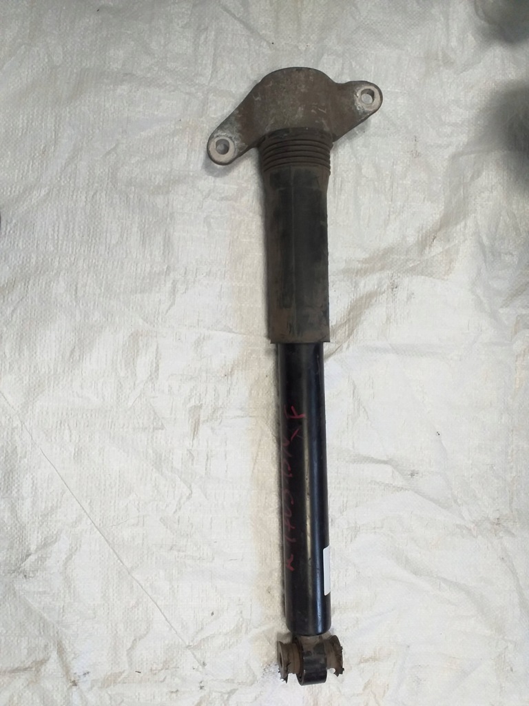 фото №1, Jaguar f-pace xf амортизатор задня gx73-3k036-ba1