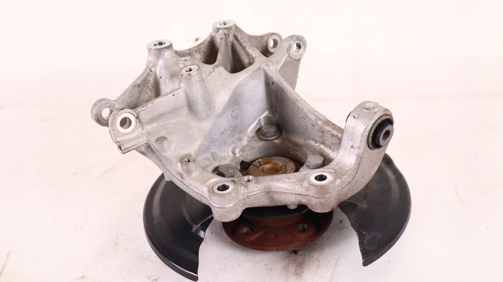 фото №5, Volvo xc40 поворотний кулак ліва задня 32246249, 32217484