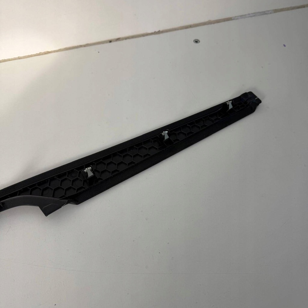 фото №6, Mercedes gle w167 молдинг dekor туннель среднего оригинальный номер a1676890700