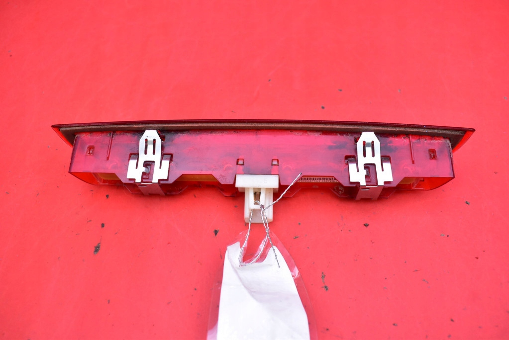 фото №6, Світло стоп-сигнал стоп 81570-0d151 toyota yaris 3 iii 5d lift 14-17