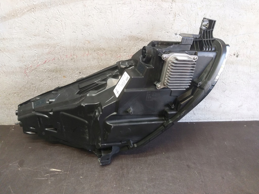 фото №8, Лампа лампы перед tesla iii 3 lift full led