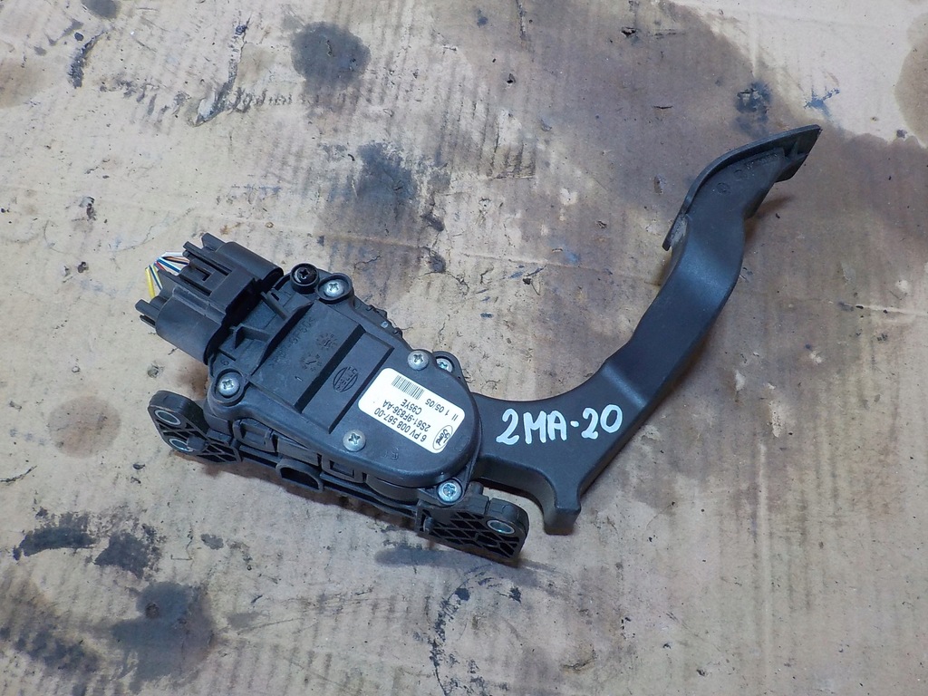 фото №1, Педаль потенциометр газа mazda 2 1.2b