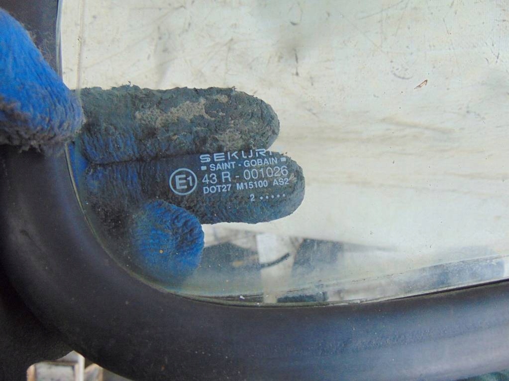 фото №5, Man m2000 18.272 1992r скло права двері