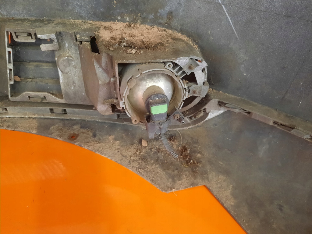 Volvo v50 i 1 03-11 kombi бампер перед передний 30655878 426-26 с Разборки