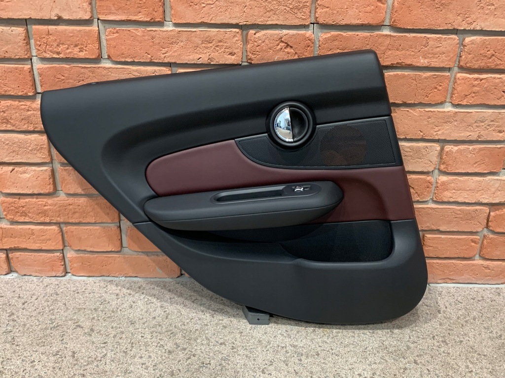 фото №1, Mini clubman f54 обшивка оббивка двері burgundy