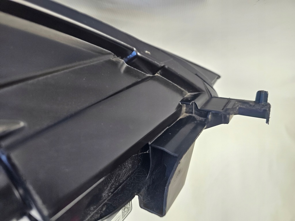 Фара full led tesla model 3 рестайлінг  y 2020- лівий перед європа  ліва 1514952-20-e в Україні