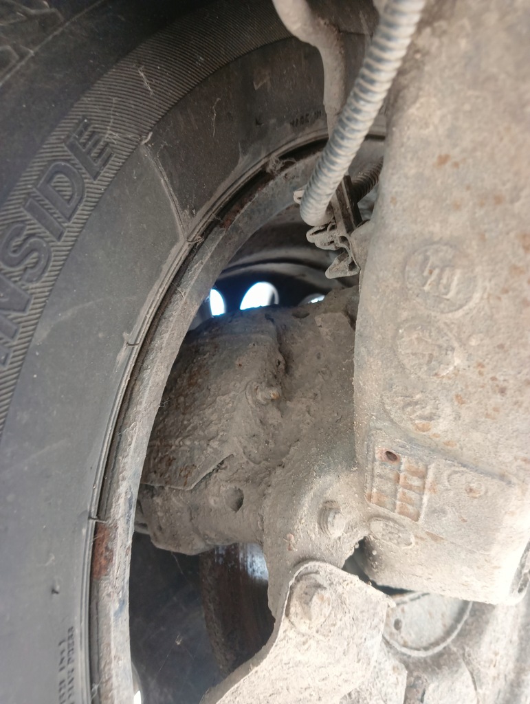 фото №1, Поворотный кулак задняя задняя правая citroen c5