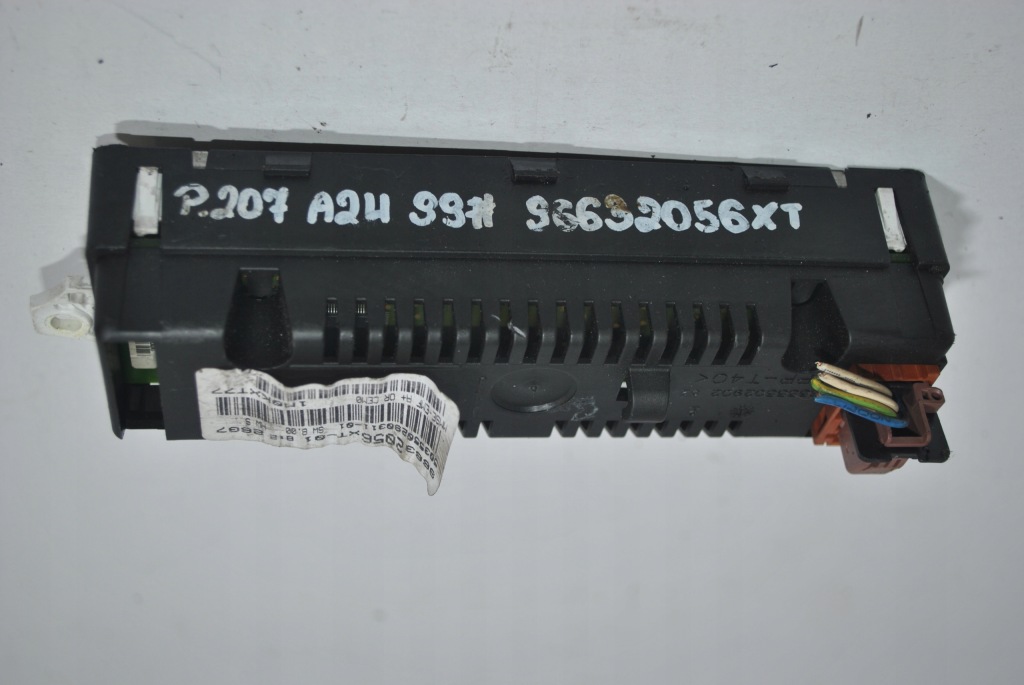 фото №3, Дисплей радио peugeot 207 96632056xt