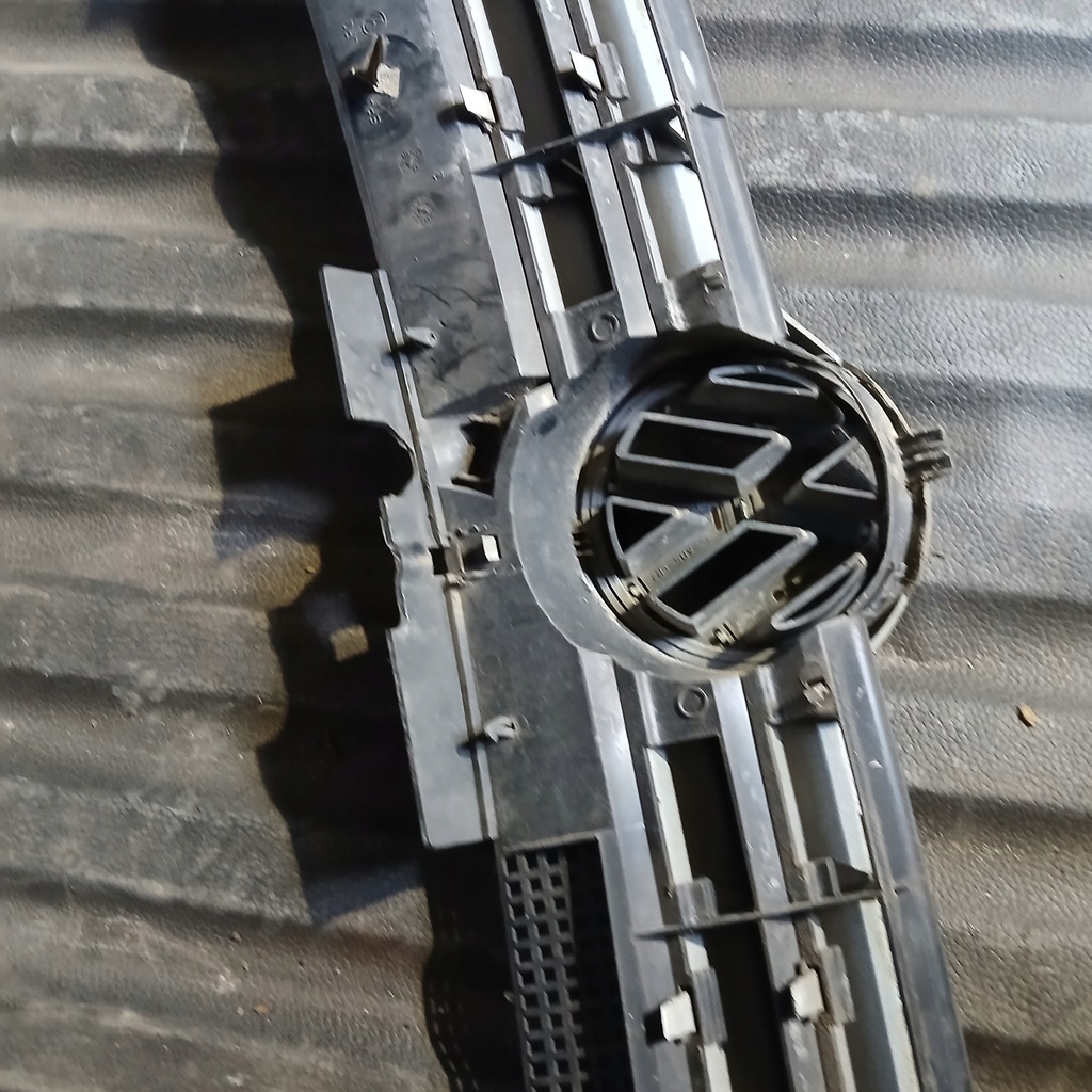 фото №6, Решётка радиатора решётка радиатора радиатора volkswagen golf iv 1j0853655g lb7z