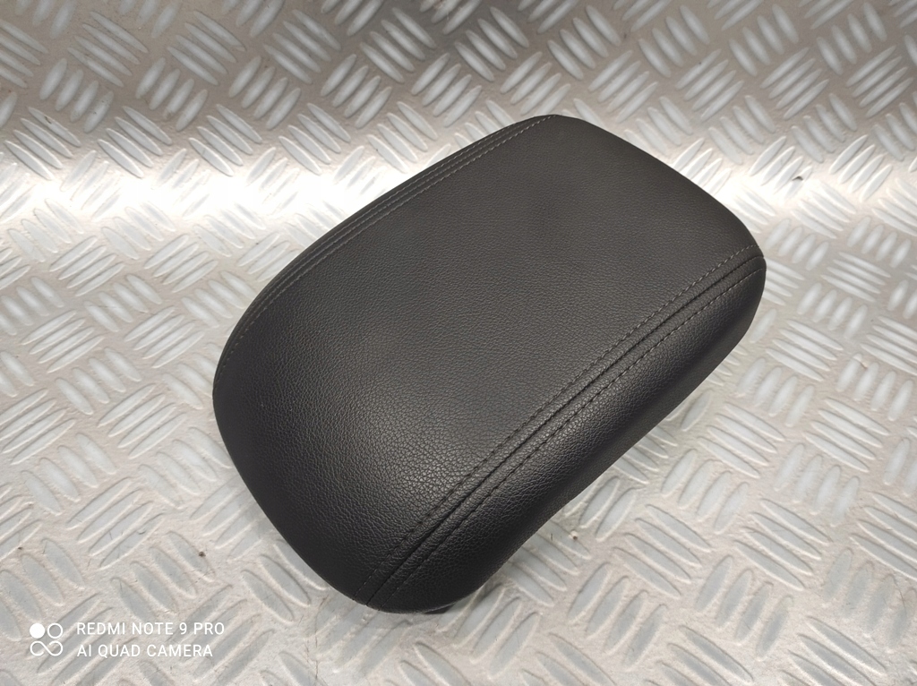 фото №1, Подлокотник кожаный opel zafira iii c