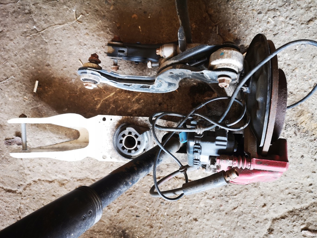 фото №8, Mercedes w176 поворотный кулак ступица амортизатор рычаги