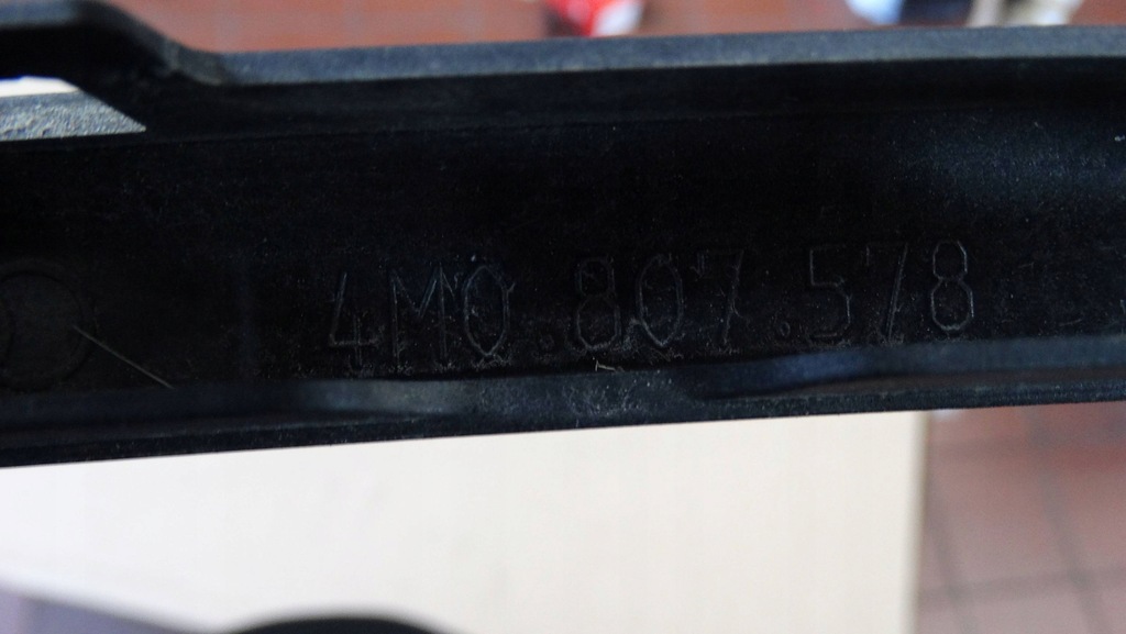 фото №7, Молдинг бампера задня 4m0807578 audi q7 ii s-line