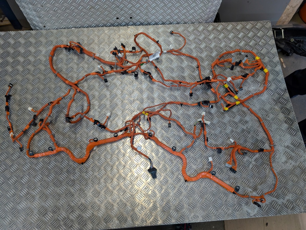 фото №1, Jaguar i pace i-pace електропроводка джгут дроти акумулятора акумуляторів