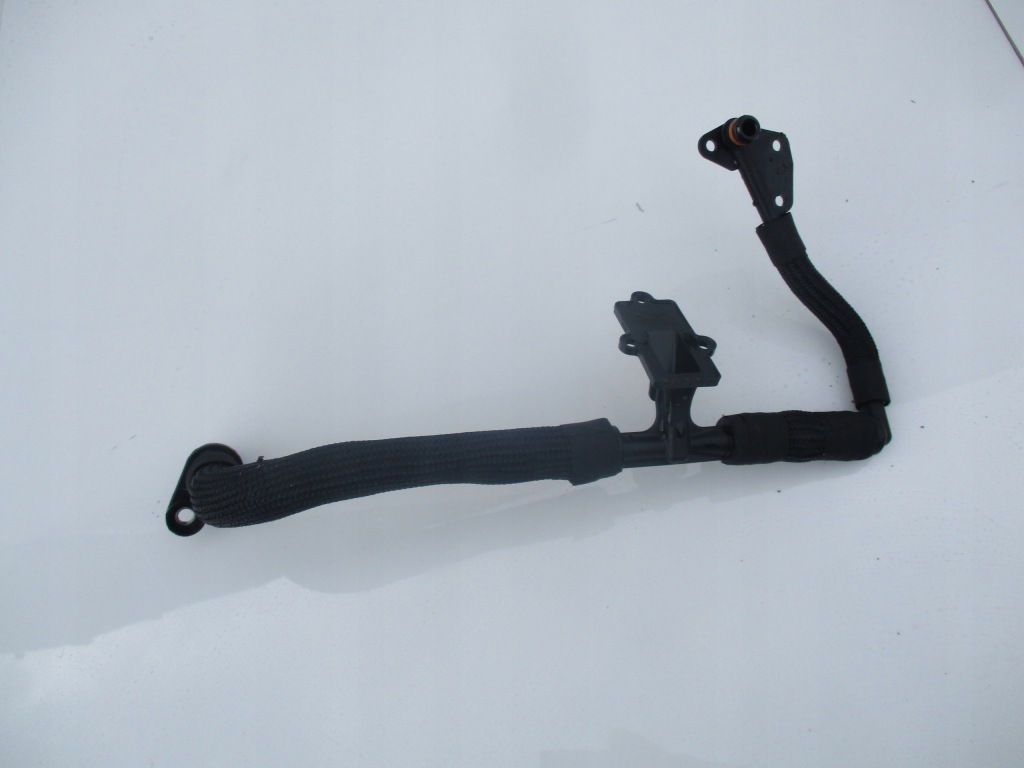 фото №2, Шланг трубка вентиляция картера масла cupra formentor audi rs3 rsq3 ttrs 2.5 tfsi