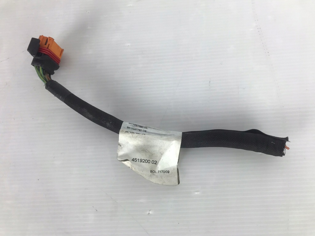 Купить Citroen c4 ii штекер кабель шланг лампы задний  10-