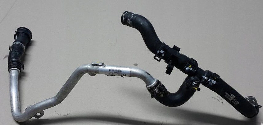 фото №1, Audi a8 4h шланг трубка 057121103j