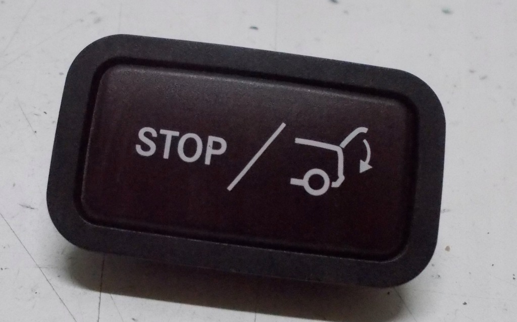 фото №1, Mercedes w212 панель кнопка крышки задняя 2128210651