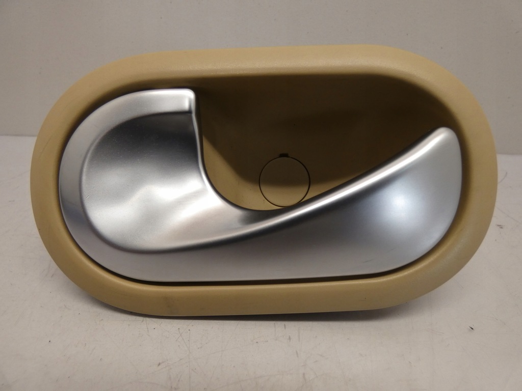 фото №1, Ручка внутренняя левая перед задняя renault modus 04-12 310579