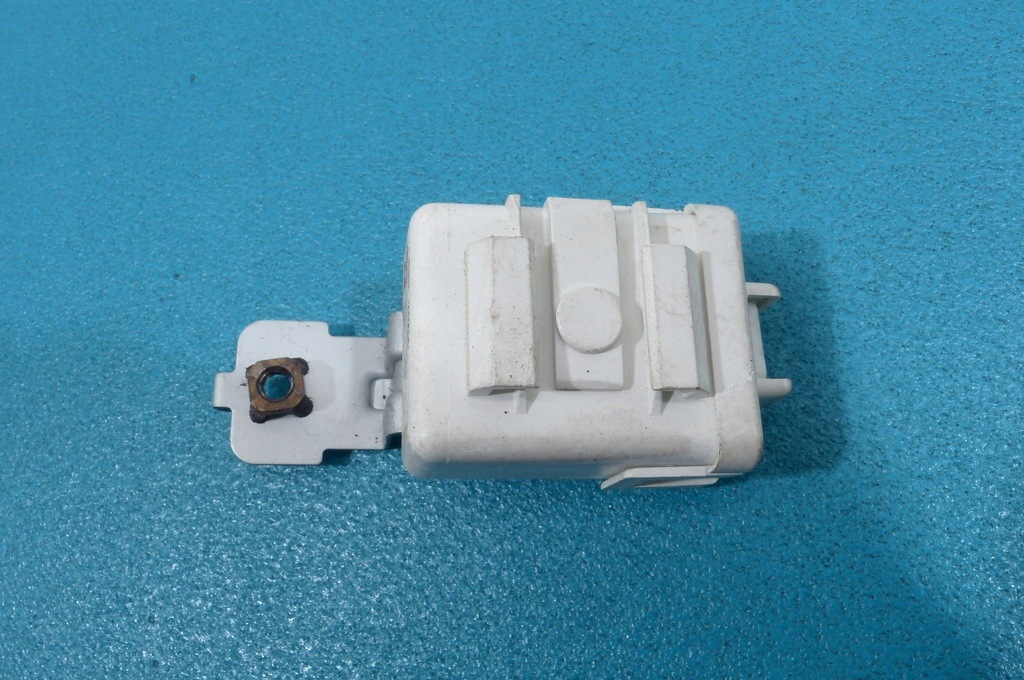 фото №10, Бортовий комп'ютер suzuki swift mk6 05-10 4x4 33920-63jh 1.3