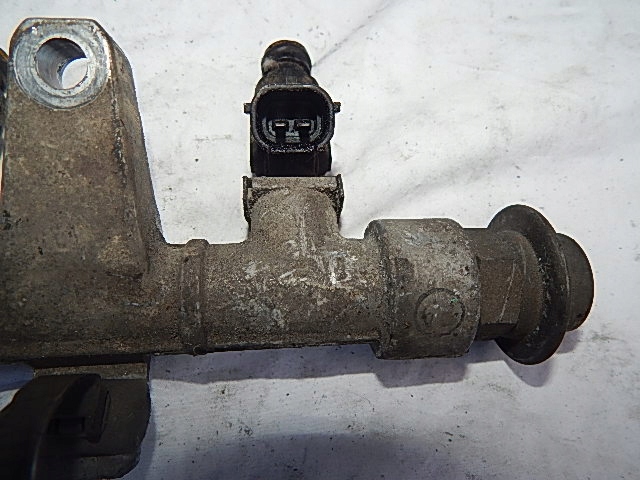 фото №6, Молдинг впрыскная инжектор 35310-22600 hyundai elantra 1,6b 00-05