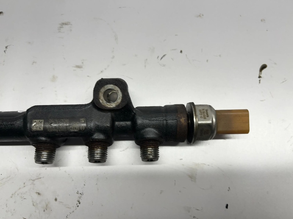 фото №6, Peugeot 208 i шланг топливный 9804776780 1600cm3 2017