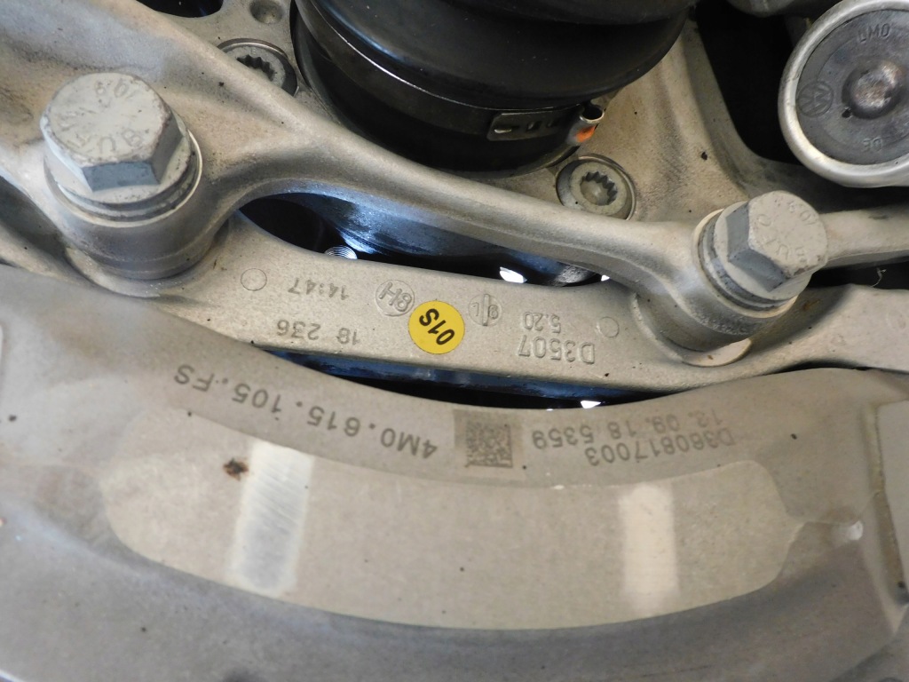 Audi q7 4m поворотний кулак ліва важелі амортизатор ступиця супорт привідний вал 4m0407241j Доставка