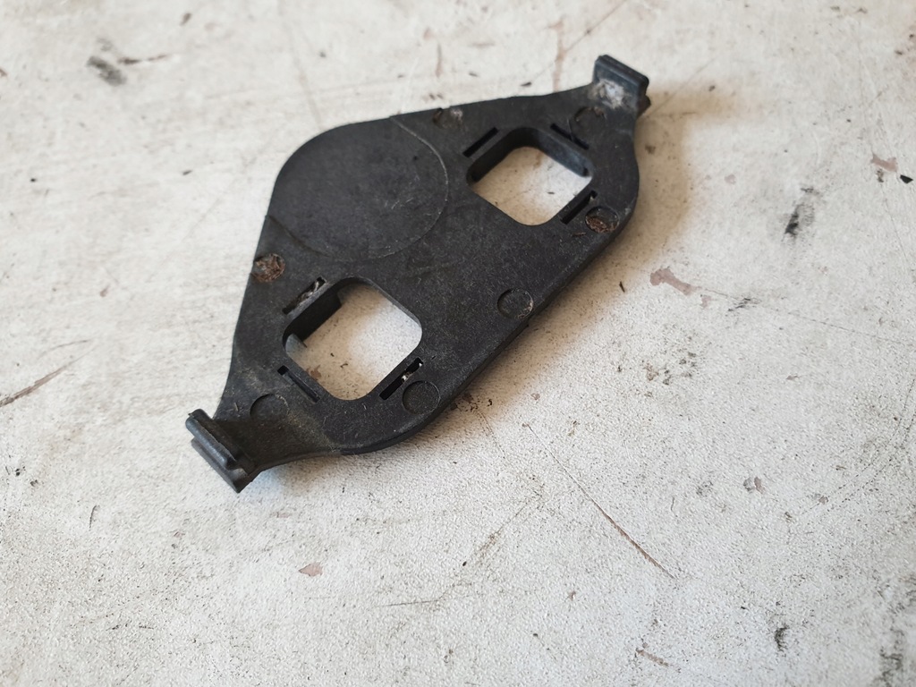 фото №1, Крепление замка нижний renault kangoo i 770834628